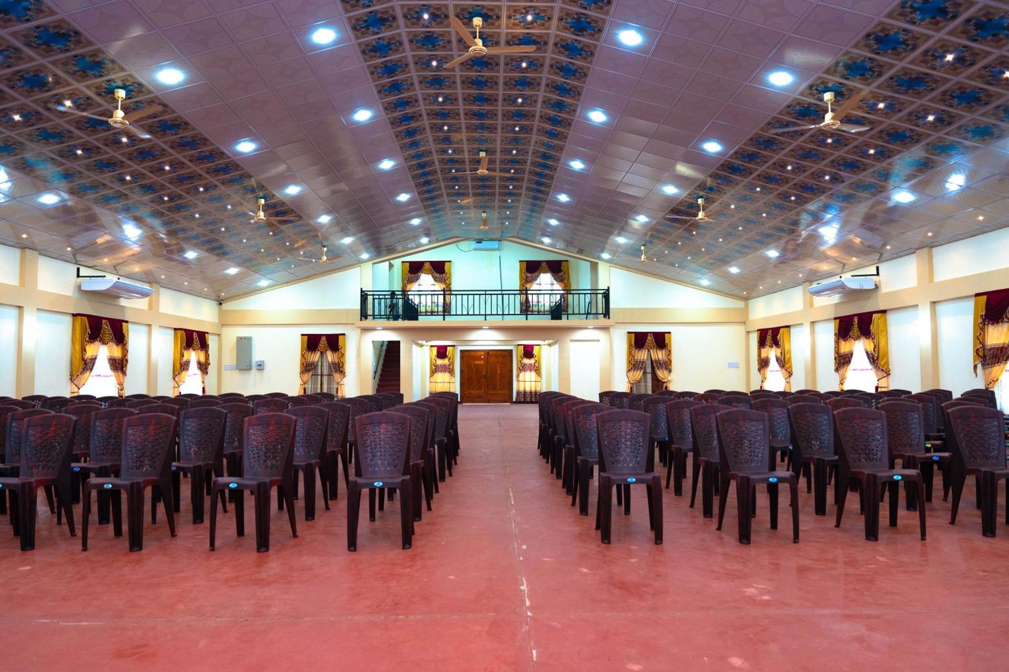 Pgs Hall จาฟนา ภายนอก รูปภาพ